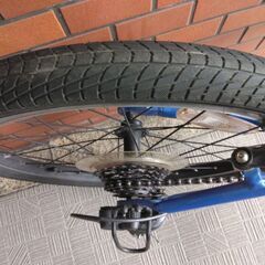 自転車店から出品です。3年使用のGIANTジュニアモデルの画像