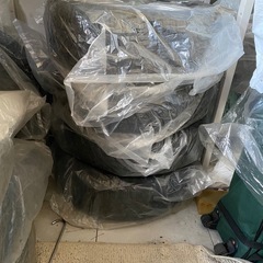 【早い者勝ち】スタッドレスタイヤ　ミシュランの画像