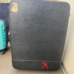 【0円・無料】大型キャリーケース／スーツケース／引取限定（目黒区） の画像