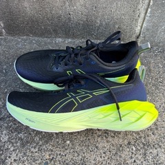 アシックス　ノヴァブラスト
４の画像