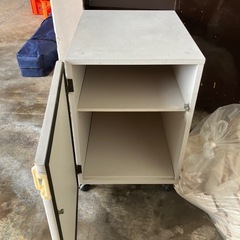 袖机みたいな物、演台の画像