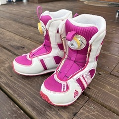 K2 キッズスノーボード3点セットの画像