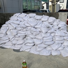 沖縄の海の砂浜の砂の画像