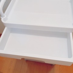 3段ワゴンの画像