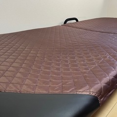 ●折りたたみ　シングル　ベット　　の画像