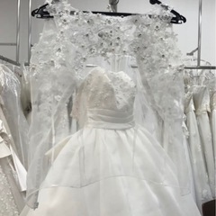 ウエディングドレス　Barbie バービー　Aラインの画像