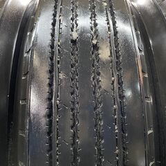 札幌発 引取OK DL SP330K 225/80R17.5 123/122L 17.5インチ トラックタイヤ 夏タイヤ 6本 25年 バリ溝 4t レンジャー ファイター等(STT101)の画像