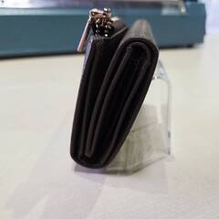 【愛品館 市原店】HANATORA三つ折り本革財布の画像