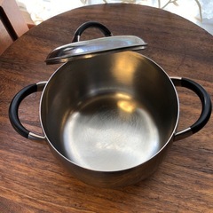 安心ステンレス製両手鍋の画像