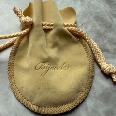 Bijoudes イニシャル(K)付きのネックレスの画像