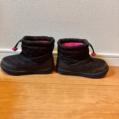 VANS ヴァンズ スノーブーツ タイプ BAKER V8210K 19cmの画像