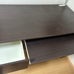 PCデスクの画像