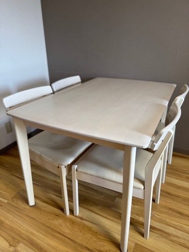 J7005 IKEA イケア ダイニングテーブルセットイス2脚付 HALVDAN