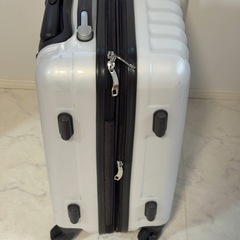 スーツケース、機内持ち込みサイズ、無料！の画像