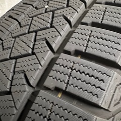 【中古:ホイール付き】スタッドレスタイヤ・ホイール4本セット 17インチの画像