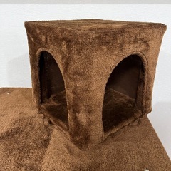 キャットタワーの画像