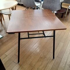 ★リユースのサカイつくば店★TK7668 NITORI ダイニングテーブル ブラウン H70×D80×W80 クリーニング済みの画像