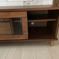 テレビ台の画像
