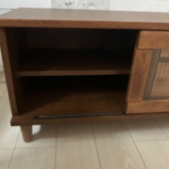 テレビ台の画像