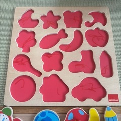 木製おもちゃ　型はめパズルの画像