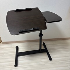 昇降式 サイドテーブルの画像