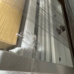 ベビーベッドホワイトの画像