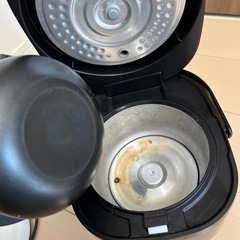 シャープ　炊飯器　3合の画像