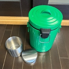 ゴミ箱・2つセットの画像