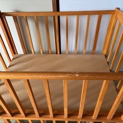 ベビーベッドの画像