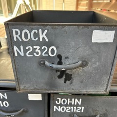 【相談中】屋外用　シェルフ　棚の画像