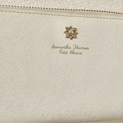 Samantha Thavasa長財布（オフホワイト）の画像