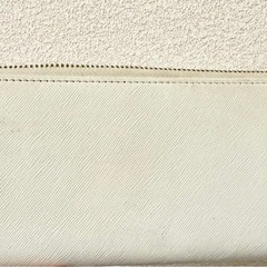 Samantha Thavasa長財布（オフホワイト）の画像
