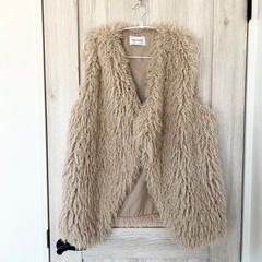 laulea エコ ファーベスト ベージュの画像