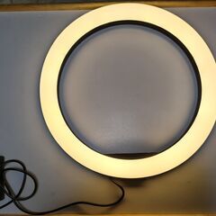 リングライト・USB接続 3種の光源切替可・切替スイッチ付き・ 9段階光調整可能の画像