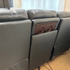 【17日まで限定】ヤマダオリジナル　電動リクライニングソファの画像