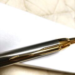 ★パーカー・Parker・ ボールペン ・シルバー/ゴールド・ダイドー記念品・新品★の画像