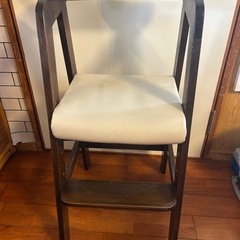 ハイチェアー　子供用イスの画像