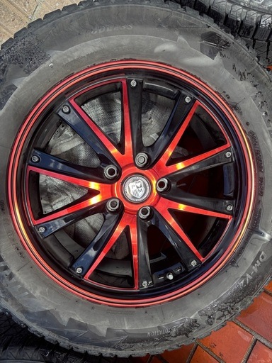 225/65R17 102Q スタッドレスタイヤ　ホイールセット