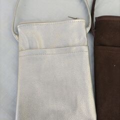 ★ハンドメイド・2個セット・シルバーとブラウン・スマホサイズ・ショルダーバッグ★の画像