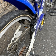 小学生用自転車の画像