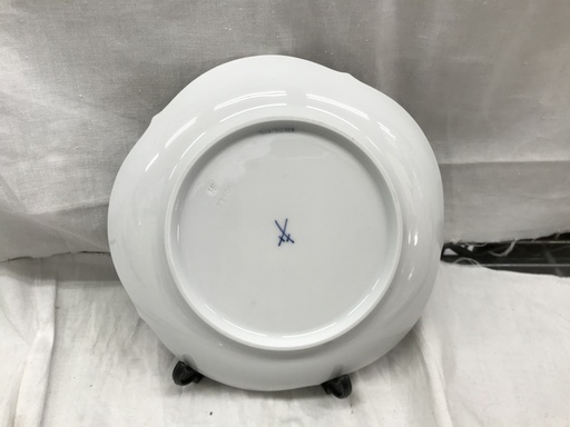 ⭐︎ドリーム2号館⭐︎ ジモティー割引 マイセン/ホワイトマイセン/プレート 18cm/23501