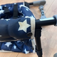 テーブルチェアの画像