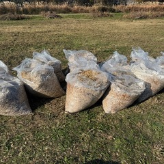 ウッドチップ、竹チップ、袋入り、無料の画像