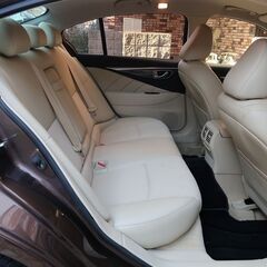 検査8年12月528i ラグジュアリー LCI 後期型 メーカーOP多数/ナッパレザー/アクティブクルーズ/液晶メーター/ハーマンカードン/ナビ/地デジの画像