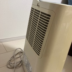 シャープ除湿機 2019年製の画像