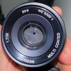 新品級 NEEWER F1.7 35mm ＊FXマウントの画像