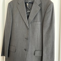 メンズシングルスーツの画像