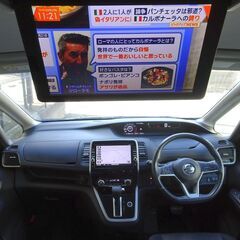 車検満タン セレナハイブリッド ハイウェイスターＶセレクション エマージェンシーブレーキ ナビ フルセグTV Bluetooth フリップダウンモニター アラウンドビューモニター 両側パワスラ インテリキー クルコン LEDライト ETCの画像
