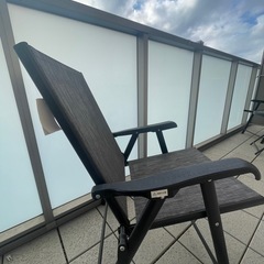 テラステーブル&イス2脚の画像