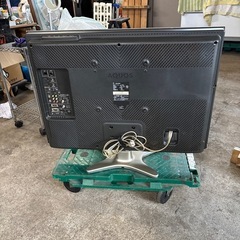 シャープ液晶テレビ　　３２型の画像